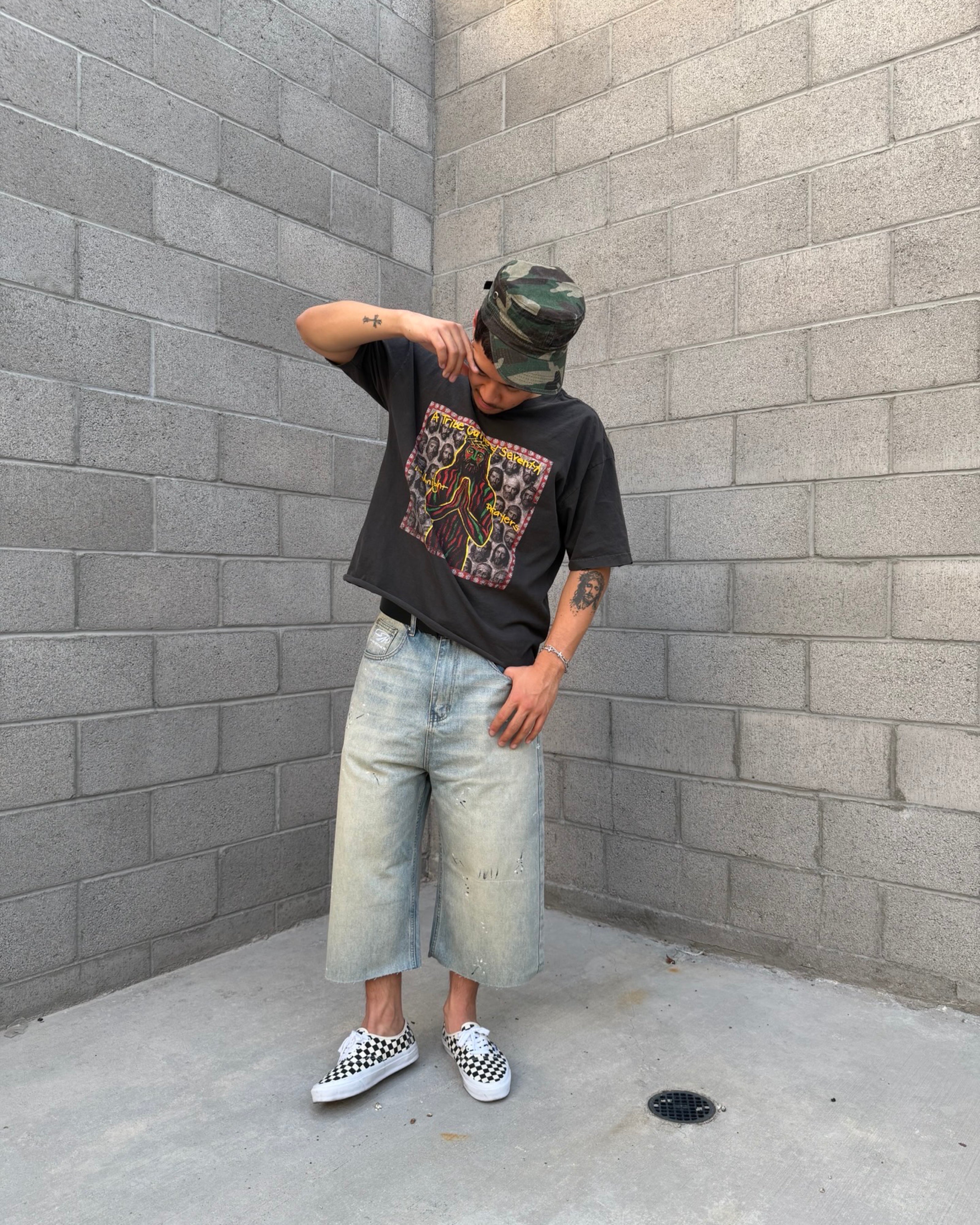 3/4 Disciple Denim Capris